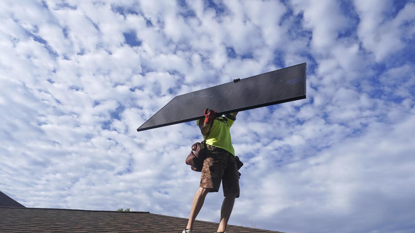 Sweeping climate bill pushes American energy to go green