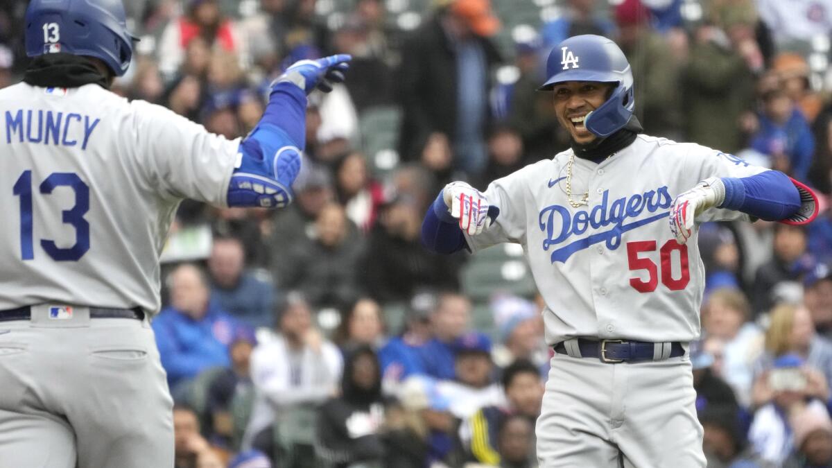 Los Angeles Dodgers on X: Congratulations Mookie, Freddie and David on  being named Gold Glove finalists!  / X