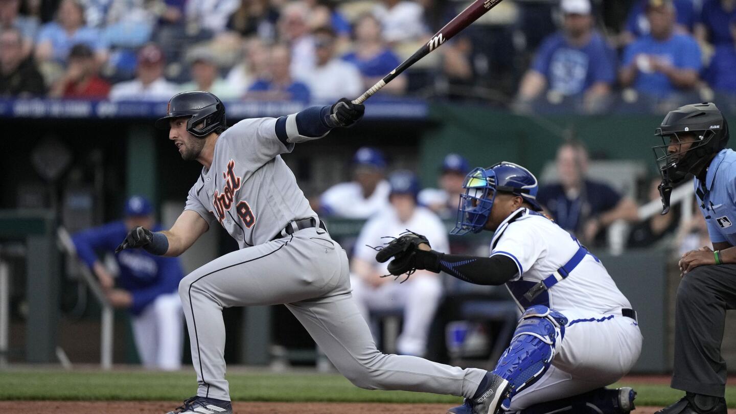 Tigers edge Royals in 10th inning