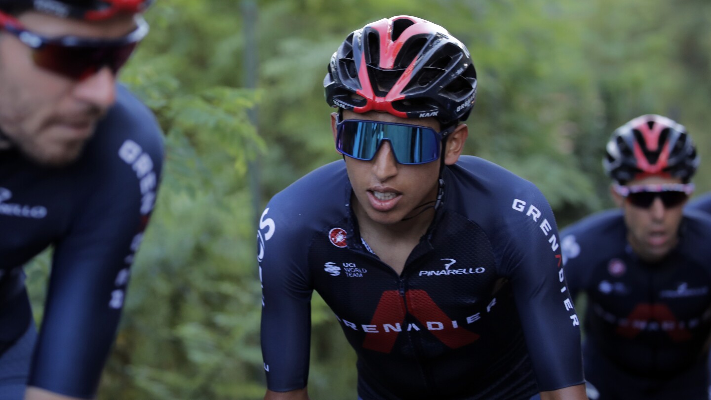 Egan Bernal's Collarbone Fracture at Clásica Jaén