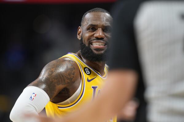 Los Angeles Lakers' LeBron James now MVP favorite at some