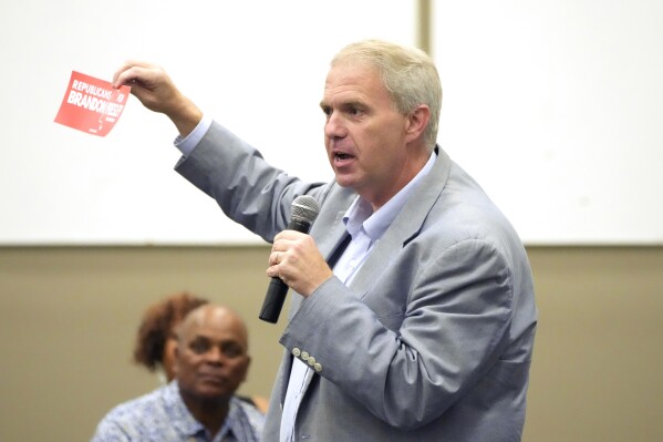 Republican former congressman endorses Democratic nominee in Mississippi  governor's race
