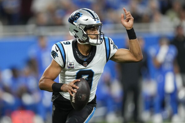 Panthers quarterback Young a full participant in practice