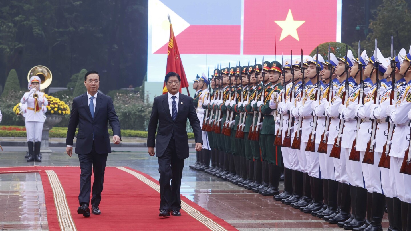 ХАНОЙ, Виетнам (AP) — Филипините и Виетнам подписаха споразумение във