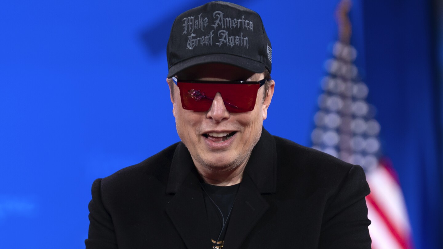 Acusan a hombre que estaba molesto con Musk y Trump de amenazar con incendiar una instalación de xAI