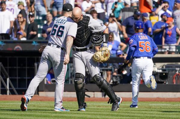 Alcantara spins another gem, Marlins top Mets 2-0 in 10