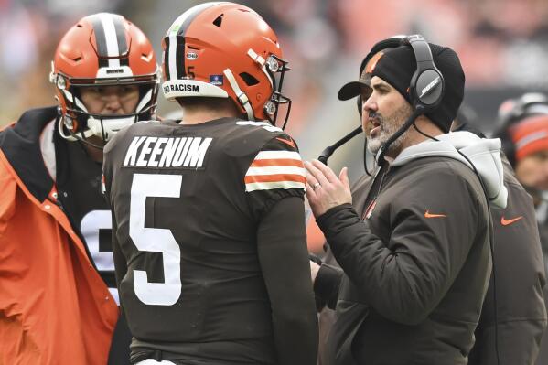 Within Kevin Stefanski's system, Case Keenum is capable of winning games  for the Browns, if he must 