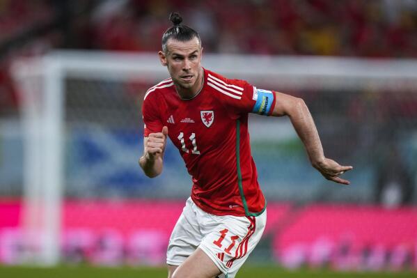 11 Gareth Bale  Soccer inspiration, Gareth bale, Tottenham