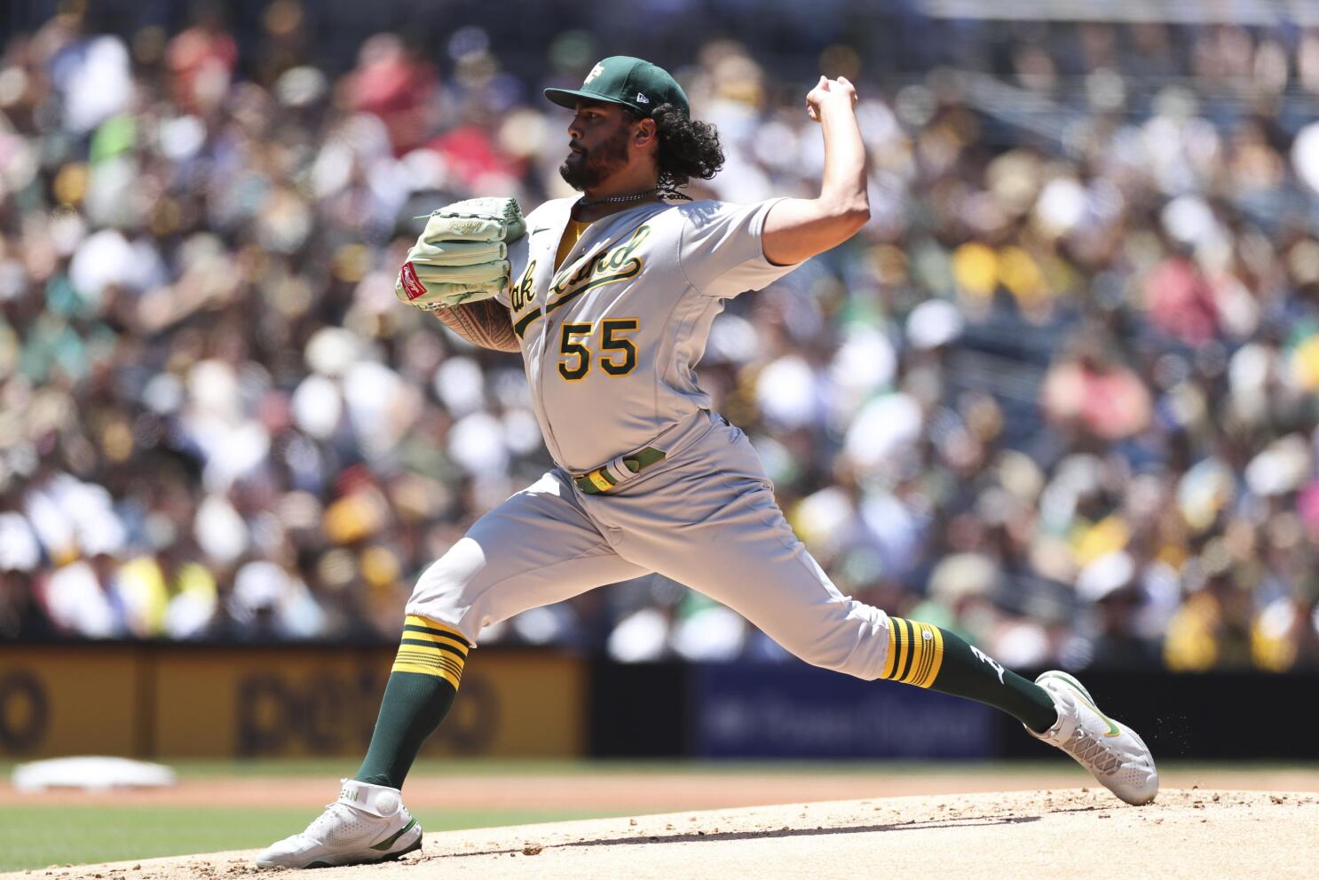 BREAKING: Padres acquire Sean Manaea in trade with Athletics