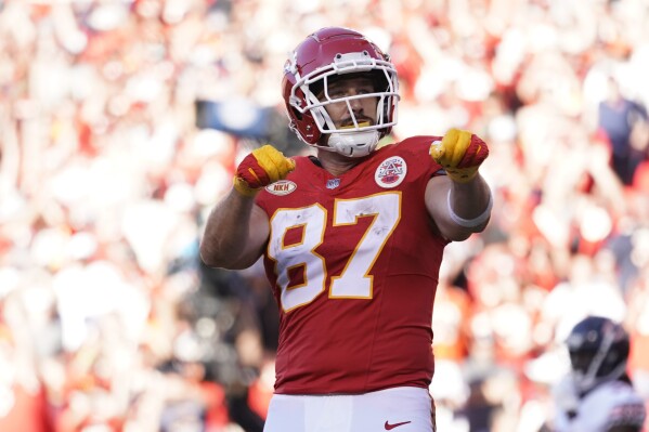 The Ringer on X: Travis Kelce's parade outfit didn't stand a