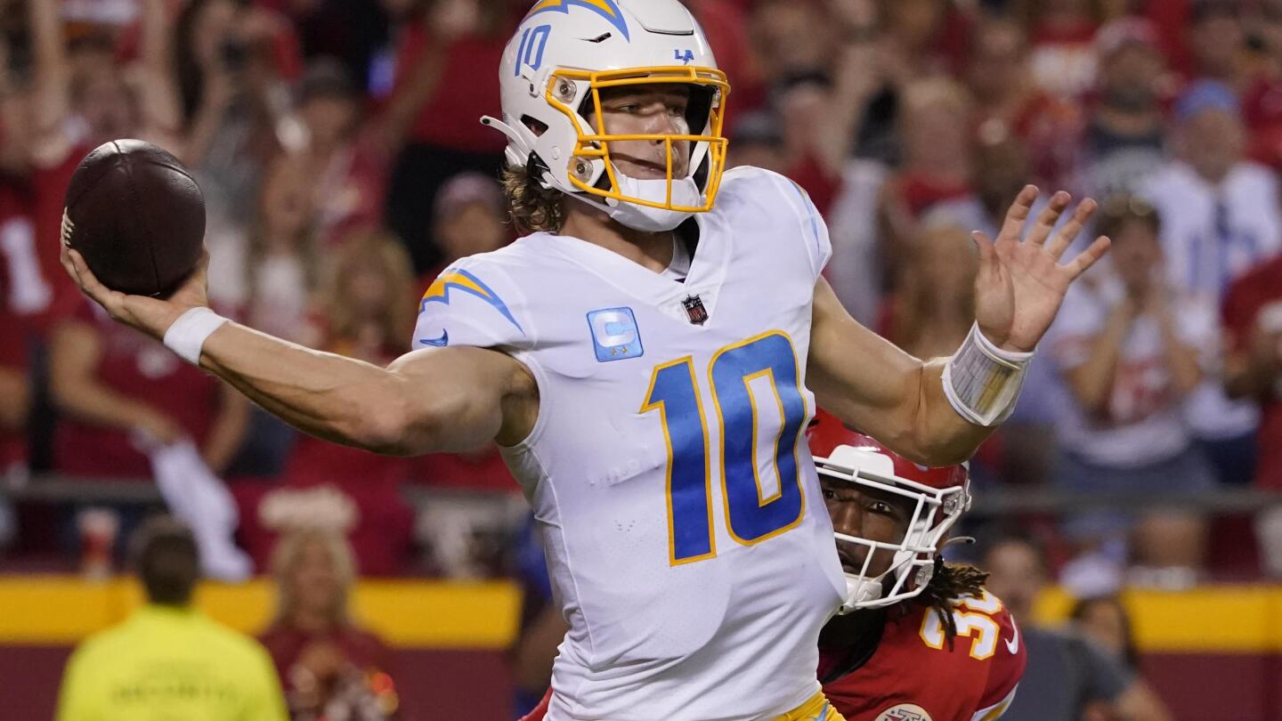 Chargers 24-27 Chiefs: Justin Herbert injures his ribs as Kansas