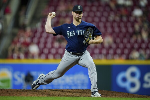 Photos: Cincinnati Reds vs. Seattle Mariners, Sept. 5