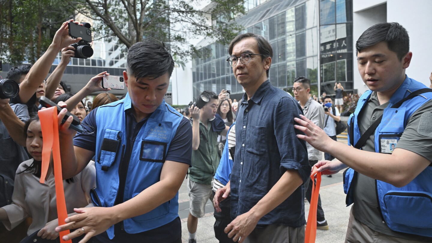 Foreign governments criticize Hong Kong’s convictions of two journalists