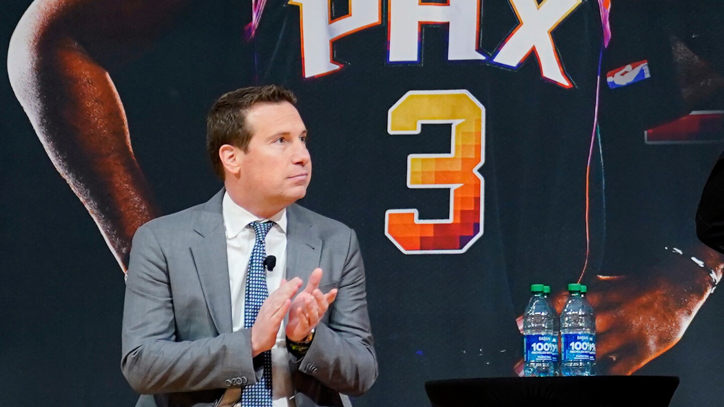 Suns hire Cavaliers assistant Jordan Ott as head coach, AP source says