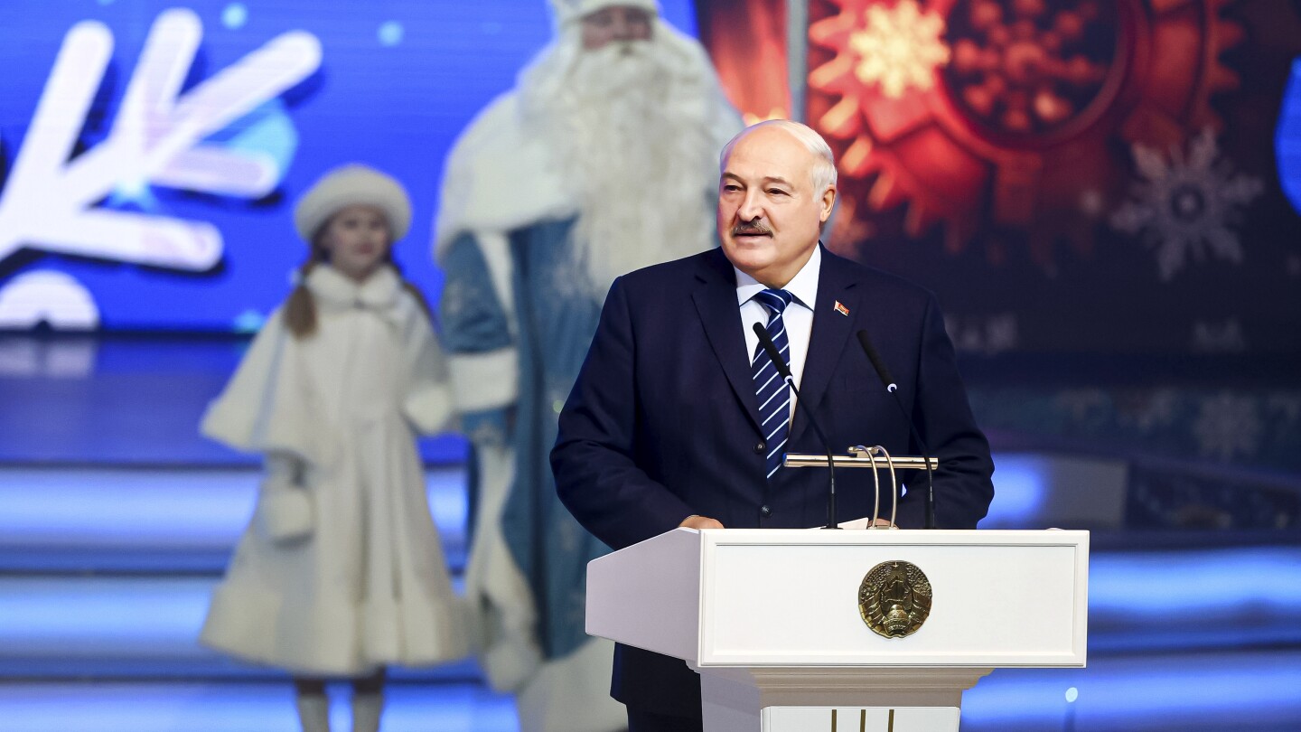 ТАЛИН Естония АП — Президентът на Беларус Александър Лукашенко подписа