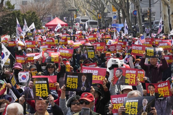 South Korea's Constitutional Court will rule Friday on Yoon's impeachment |  AP News