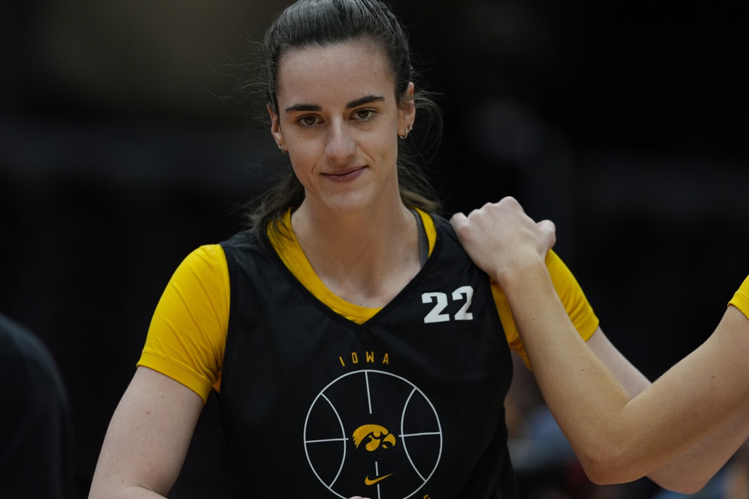 Caitlin Clark and Paige Bueckers have been in each other's orbit for years.  The Final Four beckons | AP News