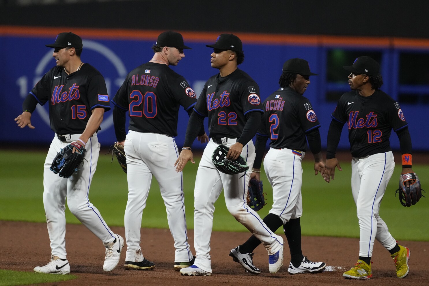 Baty hits tiebreaking homer in 7th inning to send Mets past punchless Pirates 2-1