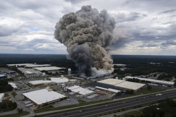 Smoke billows from a fire at the BioLab facility in Conyers, Ga., Sunday, Sept. 29, 2024. (Ben Gray/Atlanta Journal-Constitution via AP, file)