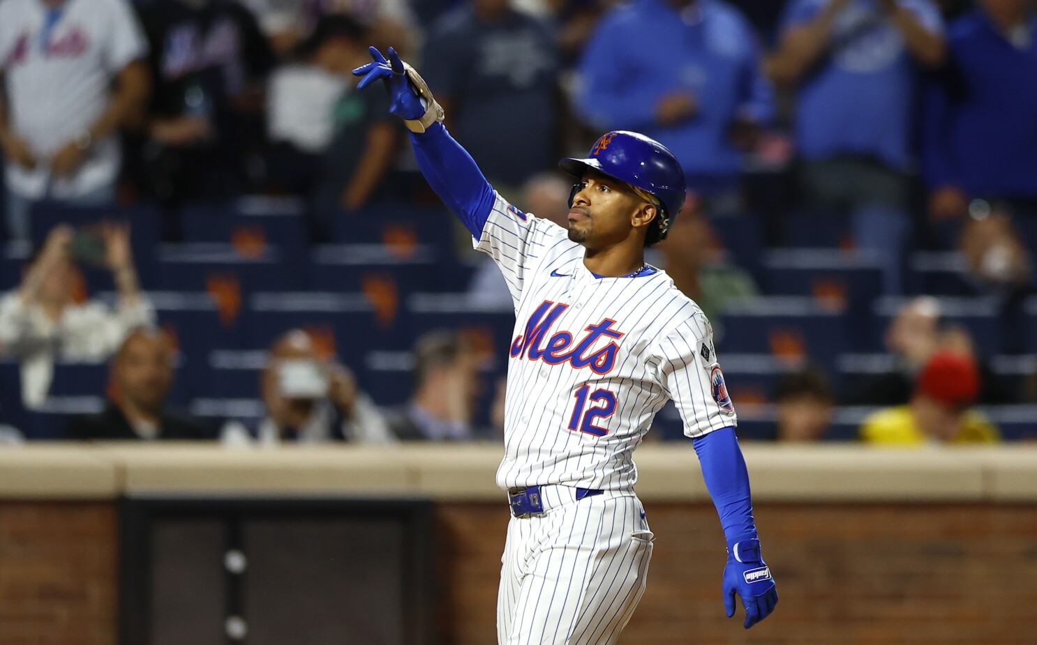 Francisco Lindor is leading the Mets' charge and challenging Shohei Ohtani for NL MVP | AP News
