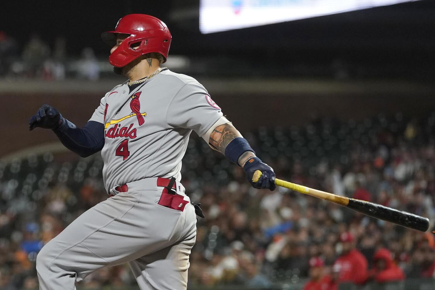 Cardinals' Yadier Molina Day-to-Day After Suffering Knee Injury vs