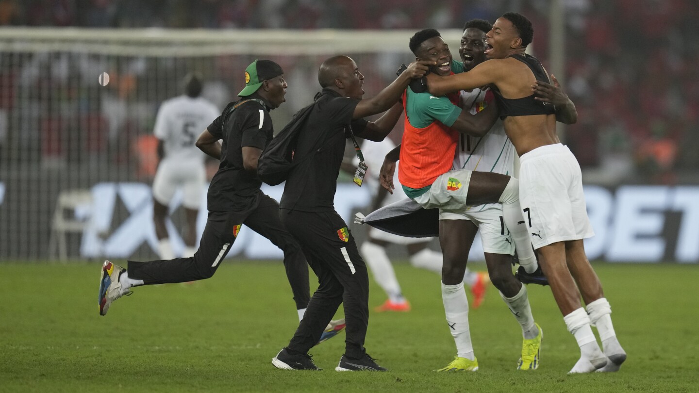 Гвинея напредва към четвъртфиналите на Купата на Африка с късен гол да победи Екваториална Гвинея