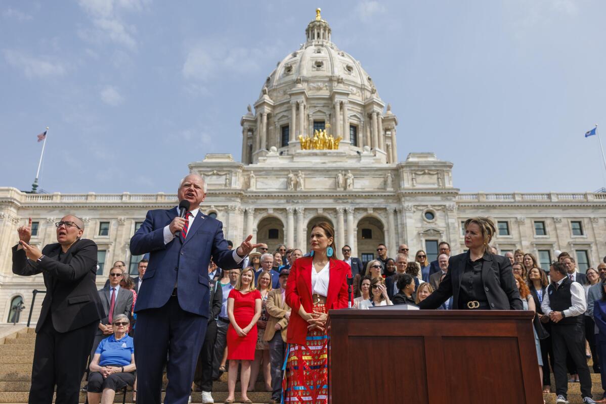 Minnesota governor signs ‘One Minnesota Budget’ as Democrats celebrate