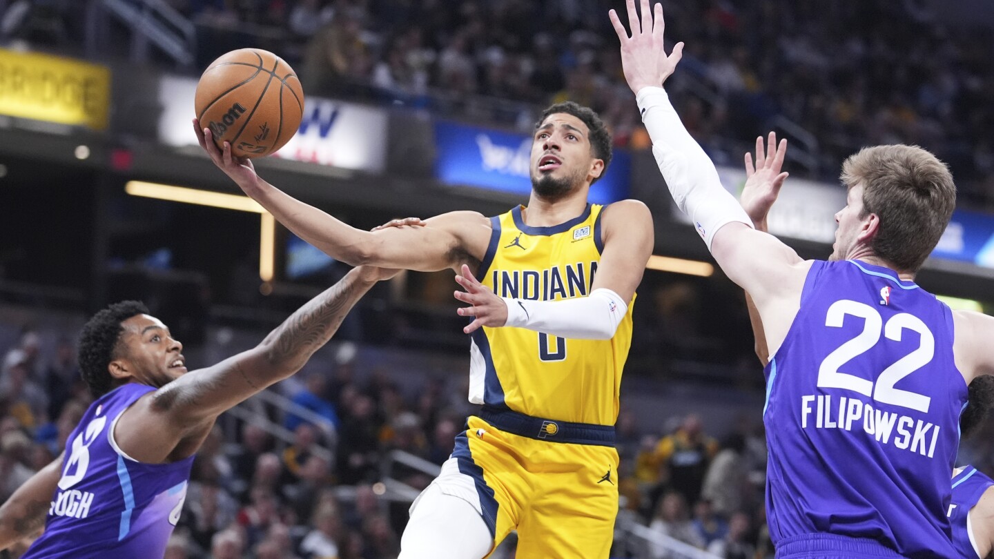 Turner, Siakam power Pacers to 140-112 victory over Jazz