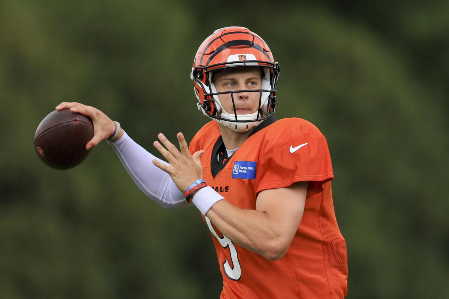 2021 NFL Top 100: Joe Burrow, Marlon Humphrey, Joe Burrow, Cincinnati  Bengals, Cincinnati