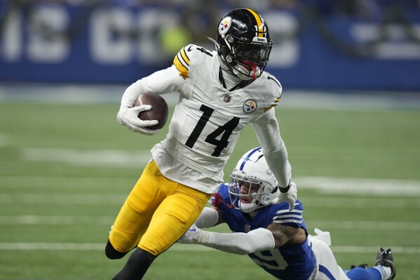 Steelers WR George Pickens dismisses outside criticism as 'media guys'  having an opinion | AP News