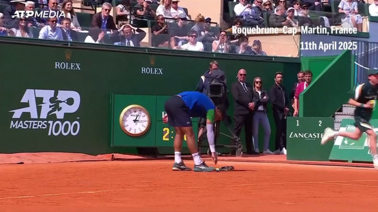 Fils' frustration - Racquet pays the price as Carlos Alcaraz prevails in three sets at the ATP Monte Carlo Masters