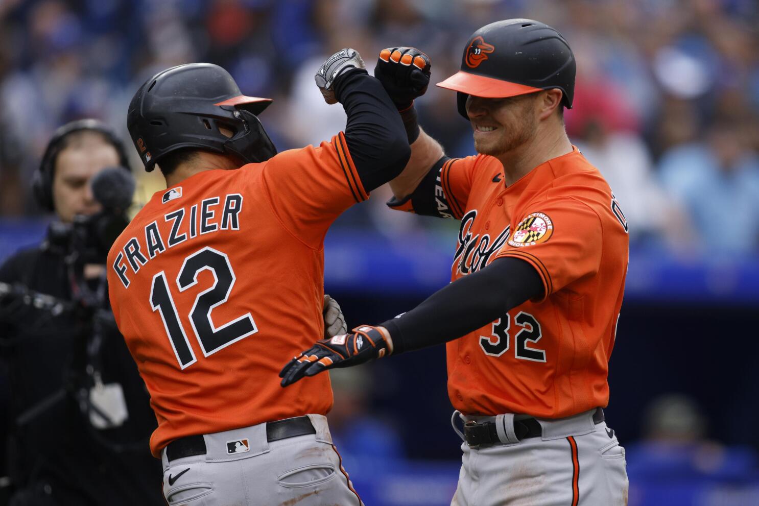 O'Hearn ties career high with 4 RBIs, Orioles beat Blue Jays 6-5 in 10  innings