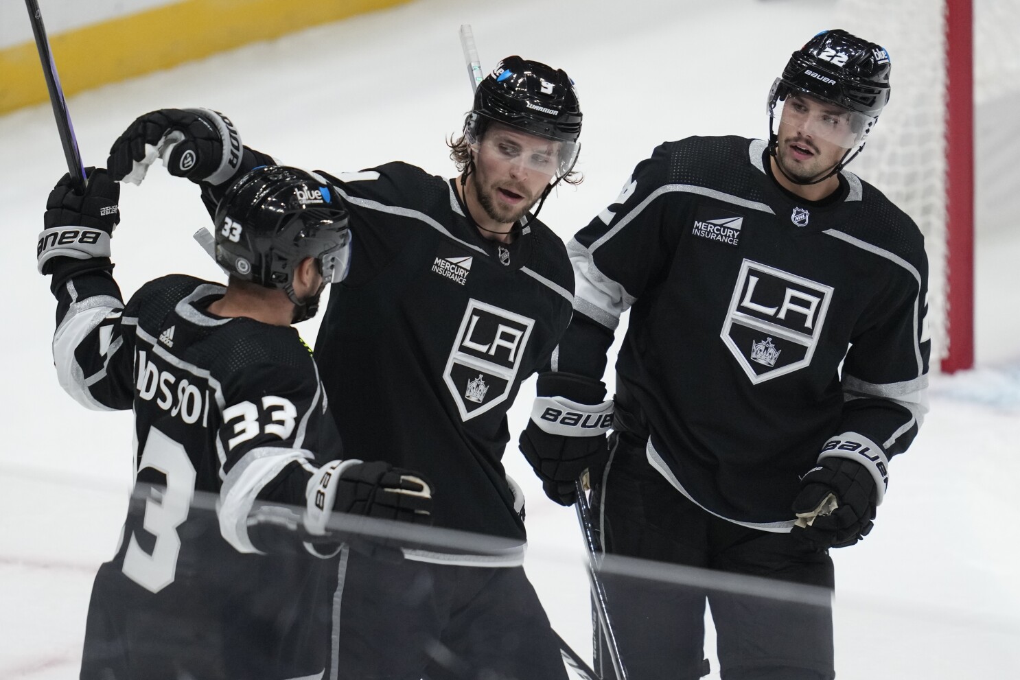 Kings, other NHL players practice while season remains on ice