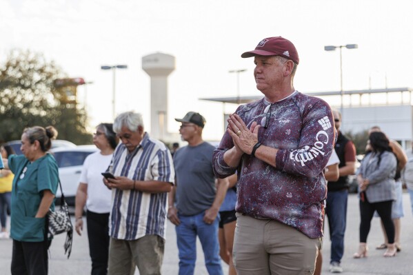 Cody Smith wins Uvalde mayor race over Kimberly Mata