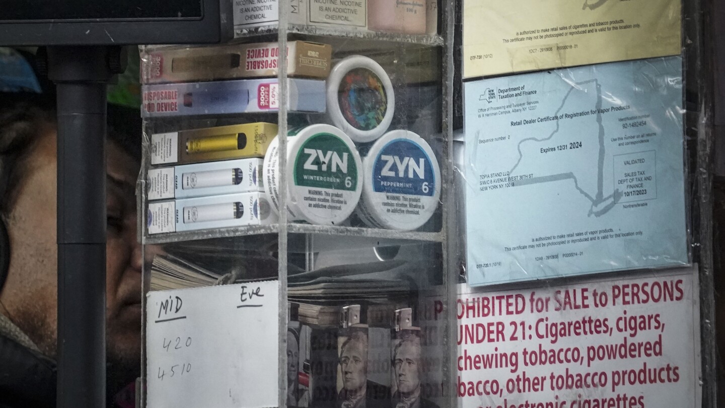 Никотиновите торбички Zyn са навсякъде в TikTok, предизвиквайки дебат сред политици и здравни експерти