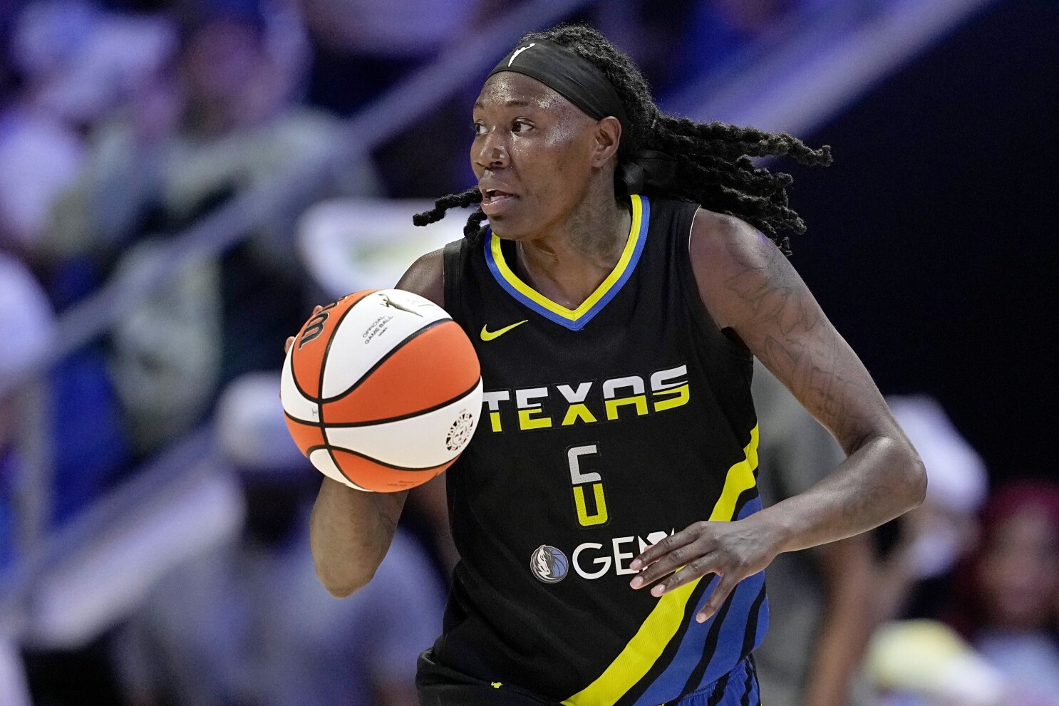 Natasha Howard adds championship experience as Caitlin Clark and the  revamped Fever chase a title | AP News