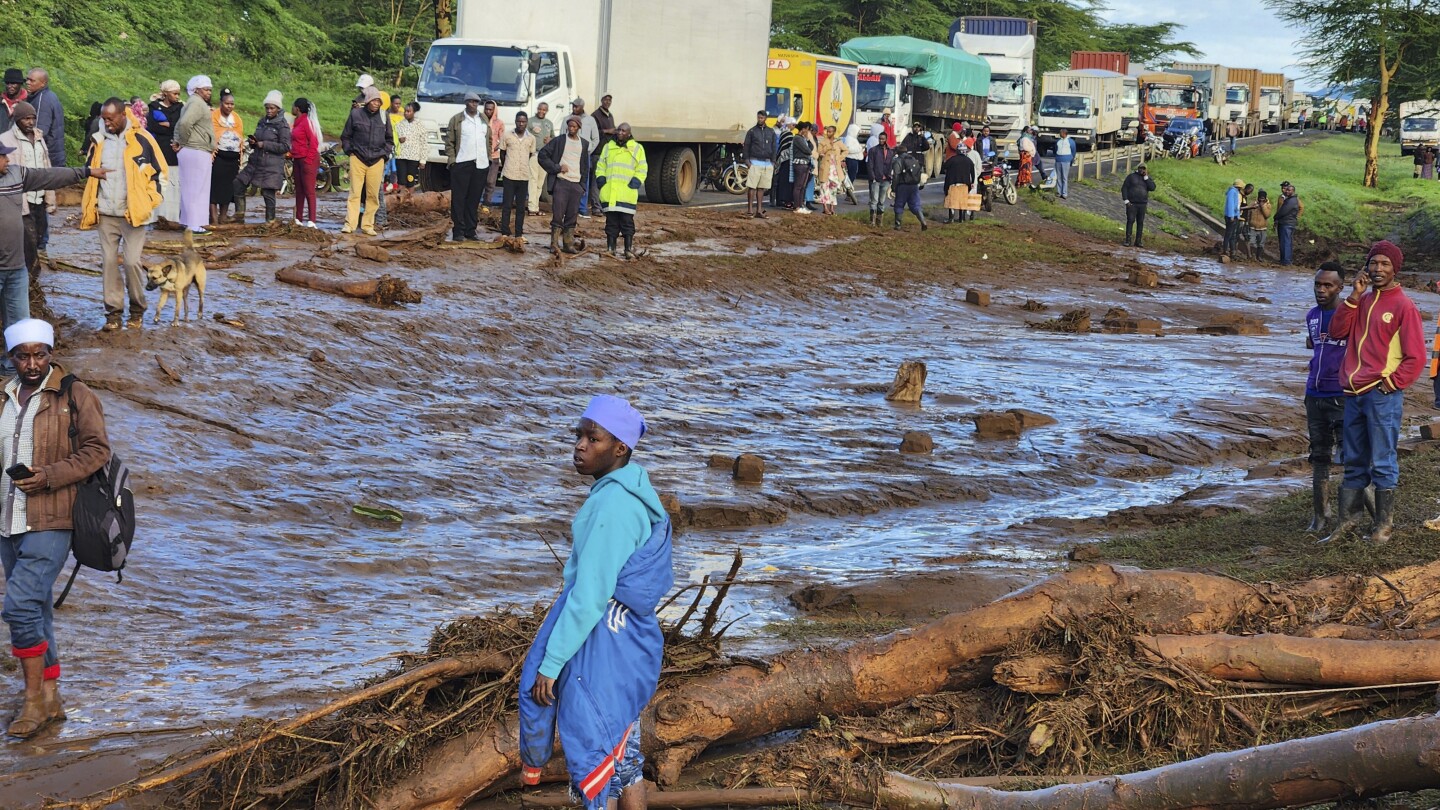 At least 40 people die in western Kenya after a dam collapses