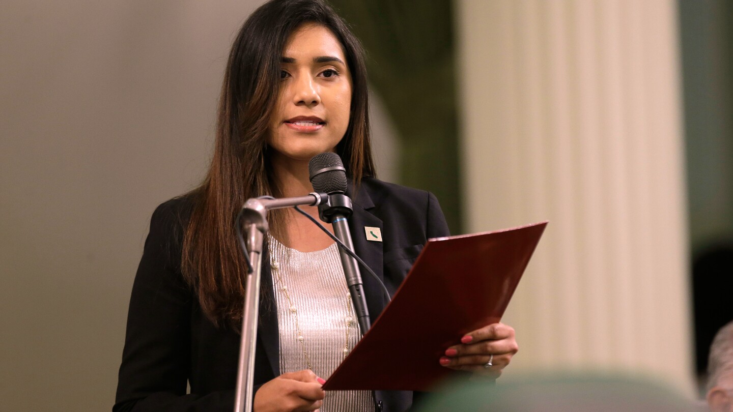 California state senator cited for suspicion of impaired driving, says she wasn't intoxicated