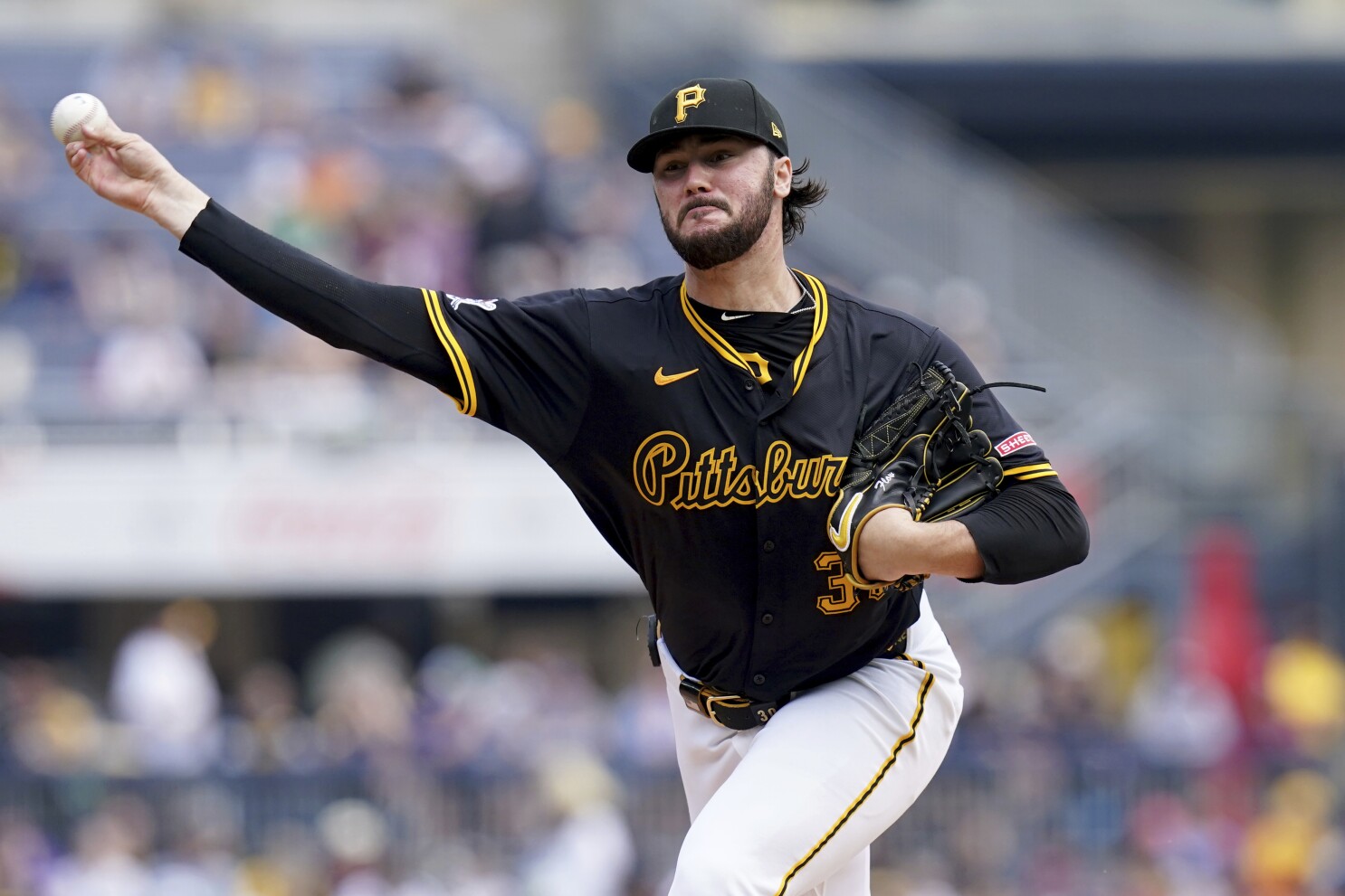 Paul Skenes has another dominant outing for a no-decision