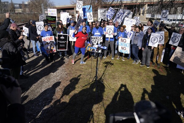 Chicago Tribune newsroom employees rally outside the newspapers Freedom Center newsroom and printing plant Thursday, Feb. 1, 2024, in Chicago. More than 200 reporters, photographers and other staffers with the Tribune and six other newsrooms around the nation are on a 24-hour strike to protest years of 