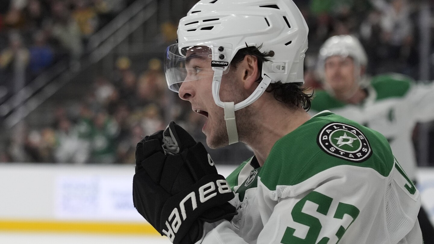 Johnston's natural hat trick and goal in OT give Stars 4-3 win over Golden ...