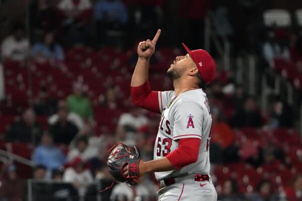 Ward's homer leads Angels to 5-1 win, Cards' 4th loss in row