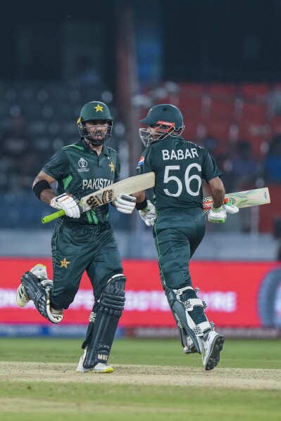 Pakistan drops vice-captain Shadab Khan, opts to field against Australia at  World Cup, Sports