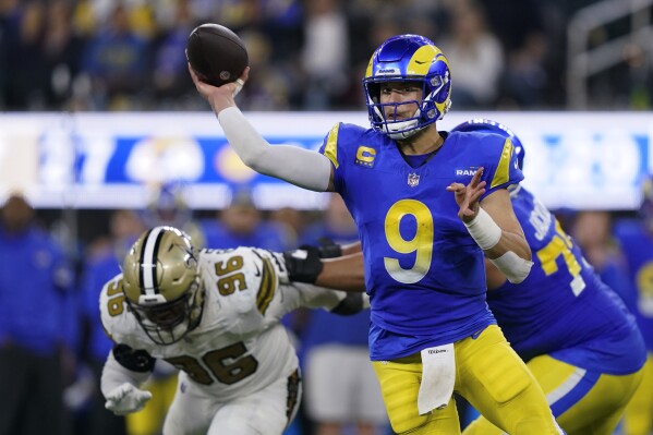Matthew Stafford's Rams start strong, hold off Saints 30-22 to