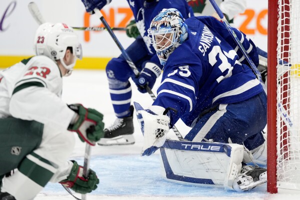 Auston Matthews scores another hat trick as Toronto Maple Leafs beat  Minnesota Wild 7-4, Ap-sports