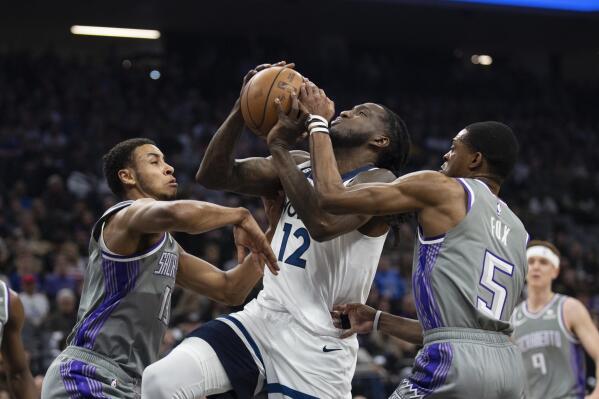 NBA: Kings hold off Thunder for fourth straight win
