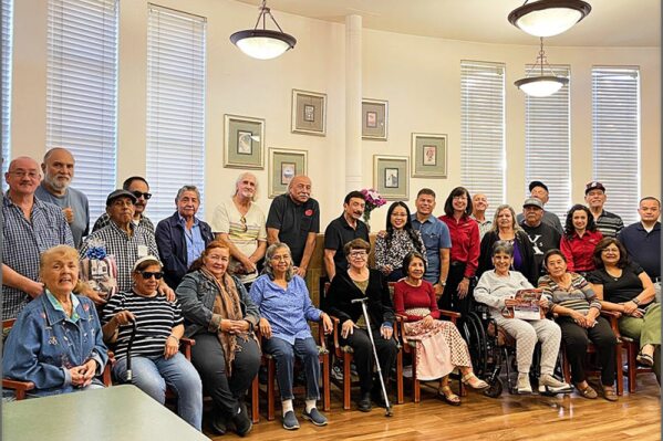 CITY OF COMMERCE, Calif., Nov. 20, 2023 (SEND2PRESS NEWSWIRE) -- Knowing the loneliness some elderly residents feel as the holidays approach, City of Commerce Mayor Mr. Hugo Argumedo, his wife Jessa, and volunteers from Bridge Publications Inc., publisher of the nonfiction works of author, humanitarian and Scientology Founder L. Ron Hubbard, provided more than 200 Thanksgiving meals to local seniors.