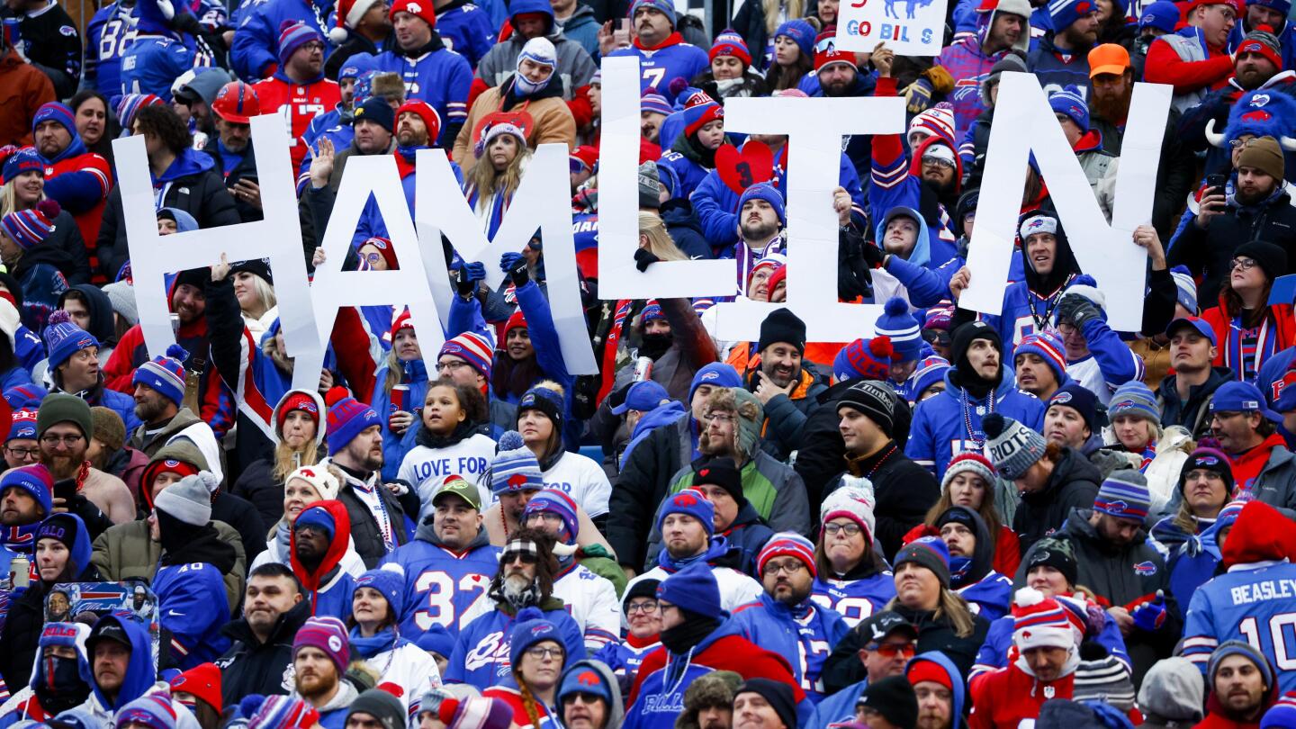 Buffalo Bills Damar Hamlin Show Some Love shirt - Rockatee
