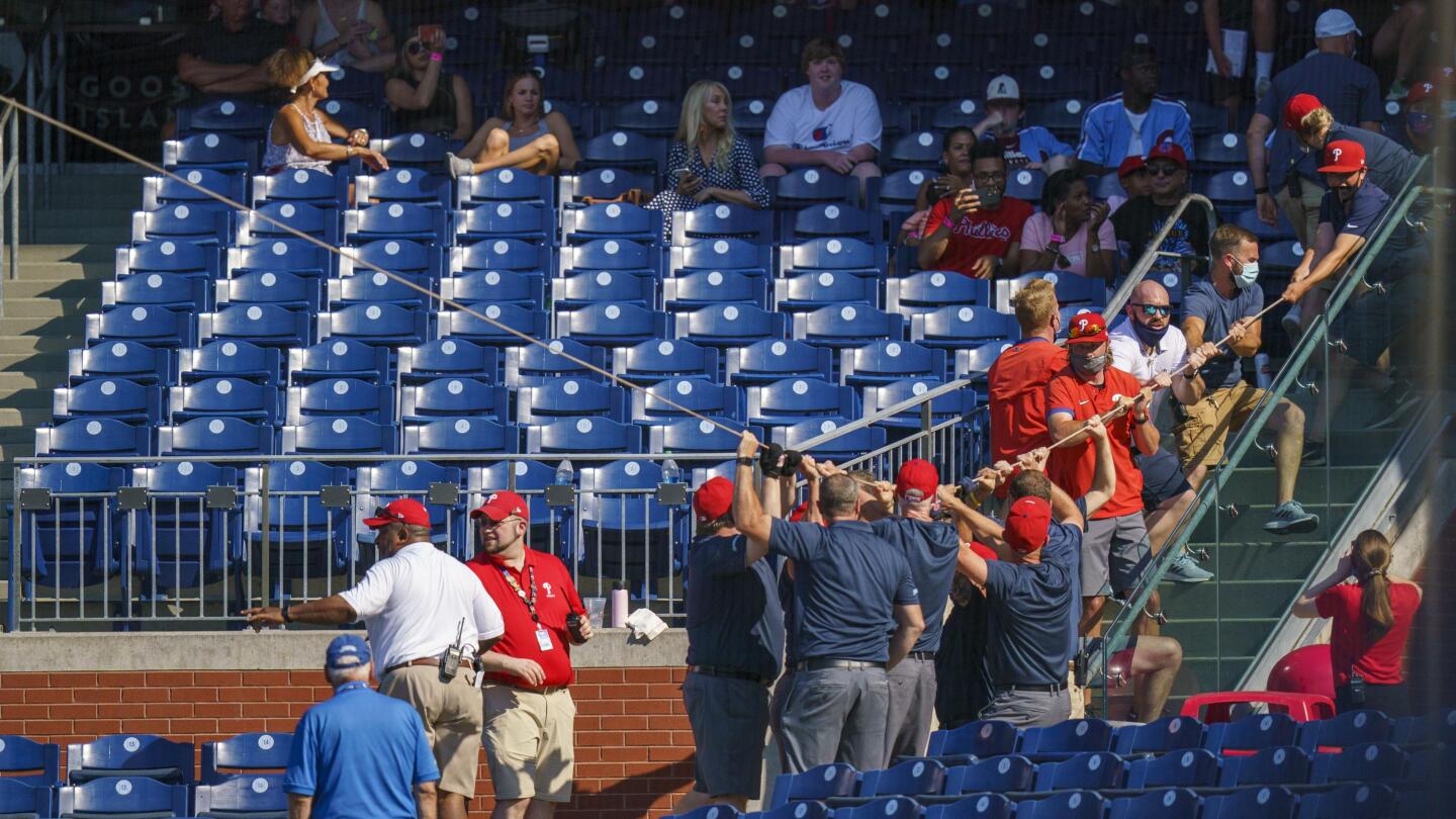 Phillies HOLD ON to beat Padres 9-7, with a nail-biting finish