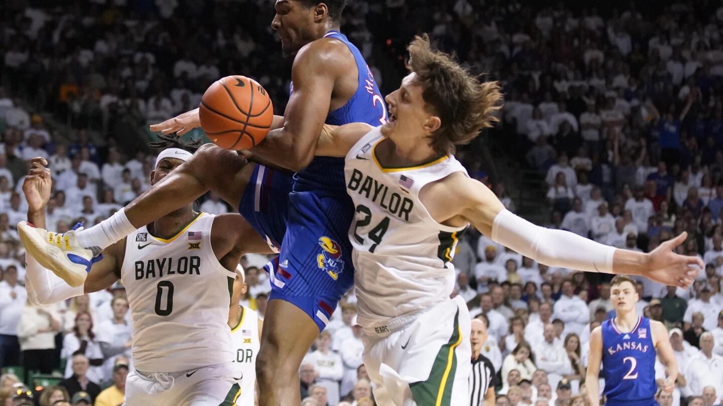 Three Thoughts on Kansas' 83-59 Win Over Baylor